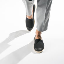Load image into Gallery viewer, Classic Slip-On Black Homme ANGARDE coton summer sunrise noir casual chic