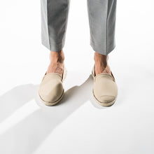 Load image into Gallery viewer, Classic Slip-On Beige Homme ANGARDE coton summer sunrise beige casual chic