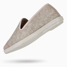 Load image into Gallery viewer, AW Slipper Silver Pink Femme ANGARDE laine winter cocooning rose pâle casual chic