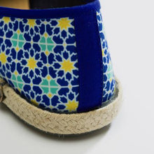 Load image into Gallery viewer, Collab Slip-On Majorelle GILI&#39;S Homme ANGARDE coton summer sunrise bleu vert résistante