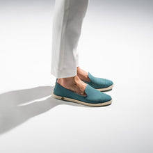 Load image into Gallery viewer,  Classic Slip-On Bottle Femme ANGARDE coton summer sunrise vert bouteille casual chic
