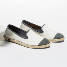 Load image into Gallery viewer,  Classic Slip-On Cream Femme ANGARDE coton summer sunrise blanc crème vue biais