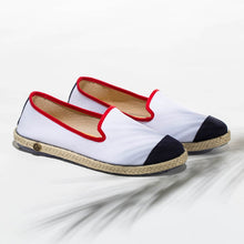 Load image into Gallery viewer,  Classic Slip-On Flag Femme ANGARDE coton summer sunrise drapeau français vue biais