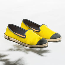 Load image into Gallery viewer,  Classic Slip-On Lemon Femme ANGARDE coton summer sunrise jaune citron vue biais